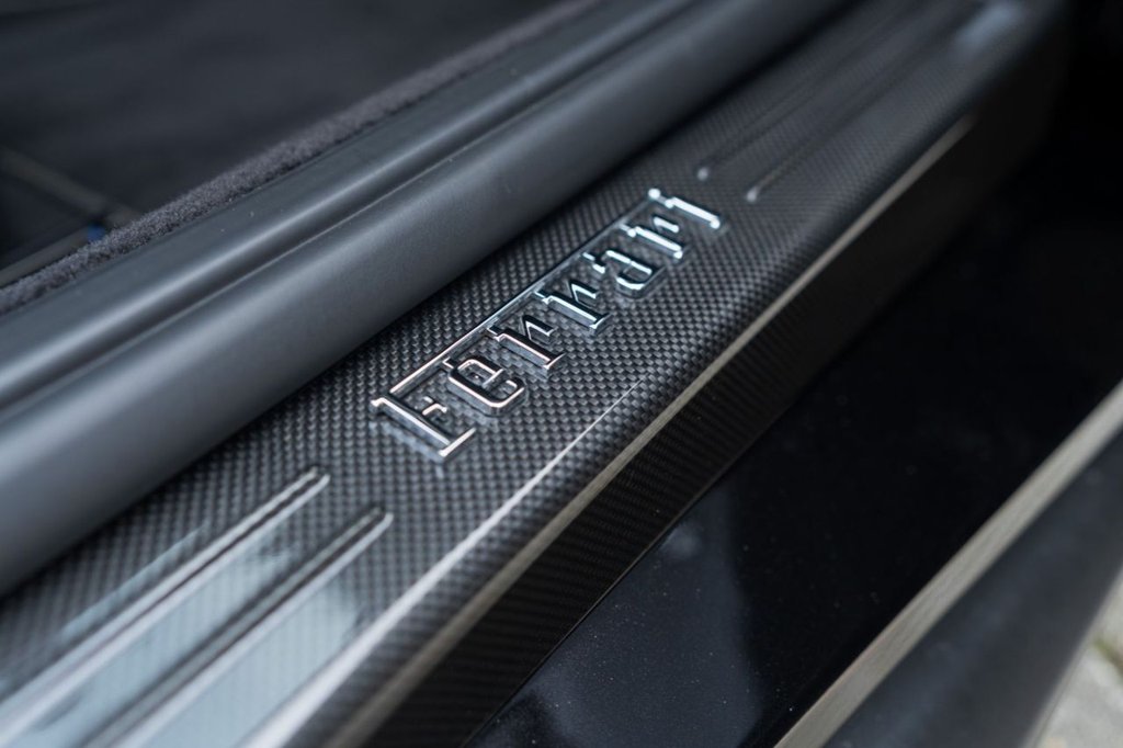 Used Ferrari Portofino 2021 for sale - 75973809: Photo 21