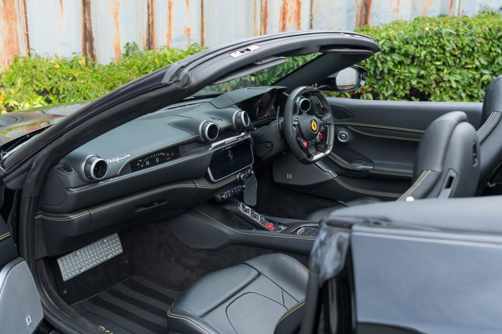Used Ferrari Portofino 2021 for sale - 75973809: Photo 35