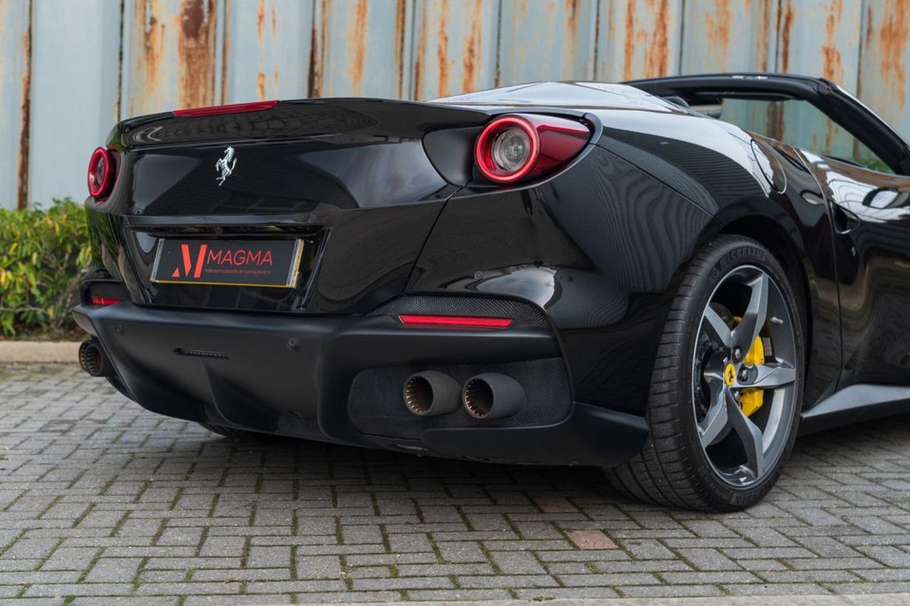 Used Ferrari Portofino 2021 for sale - 75973809: Photo 42