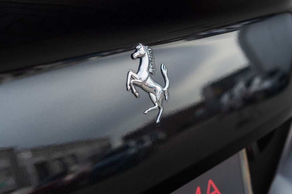 Used Ferrari Portofino 2021 for sale - 75973809: Photo 47