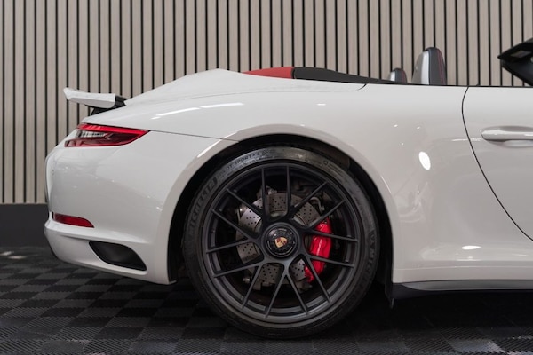 Used Porsche 911 2019 for sale - 75515579: Photo 14