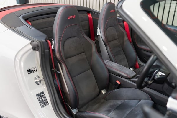Used Porsche 911 2019 for sale - 75515579: Photo 18
