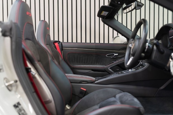 Used Porsche 911 2019 for sale - 75515579: Photo 25