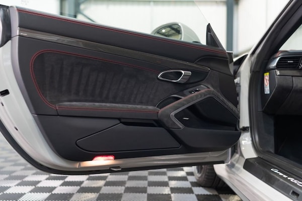 Used Porsche 911 2019 for sale - 75515579: Photo 42