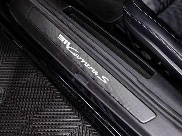 Used Porsche 911 2021 for sale - 74885112: Photo 14