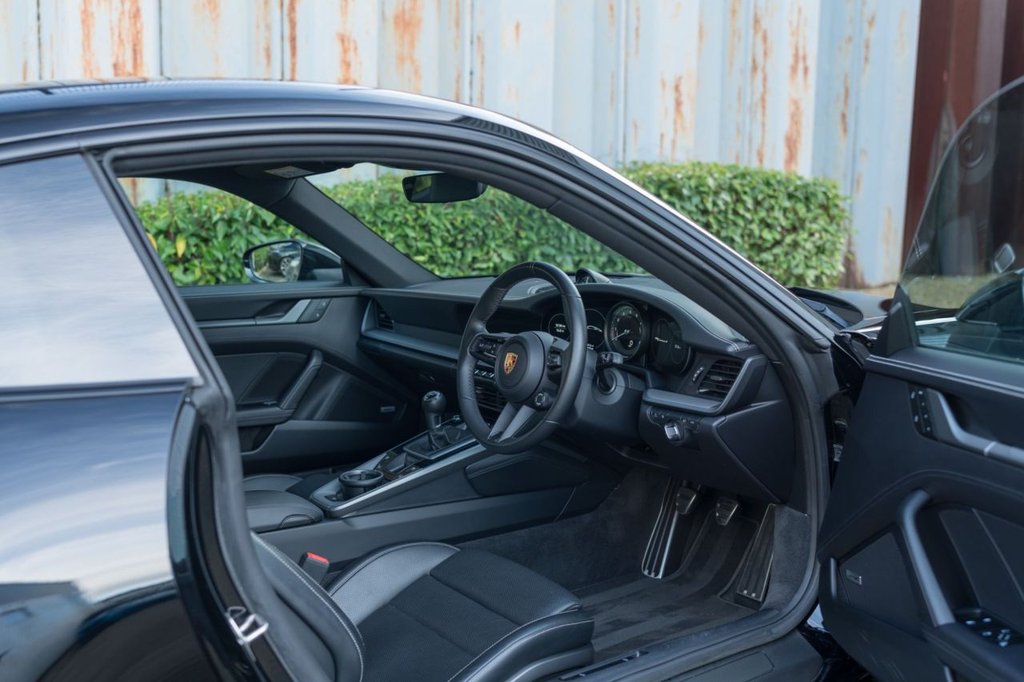 Used Porsche 911 2021 for sale - 74885112: Photo 34