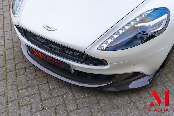 Used Aston Martin Vanquish 2017 for sale - 76309366: Photo 13