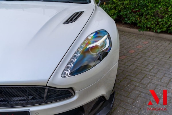 Used Aston Martin Vanquish 2017 for sale - 76309366: Photo 14