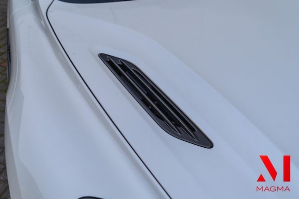 Used Aston Martin Vanquish 2017 for sale - 76309366: Photo 15