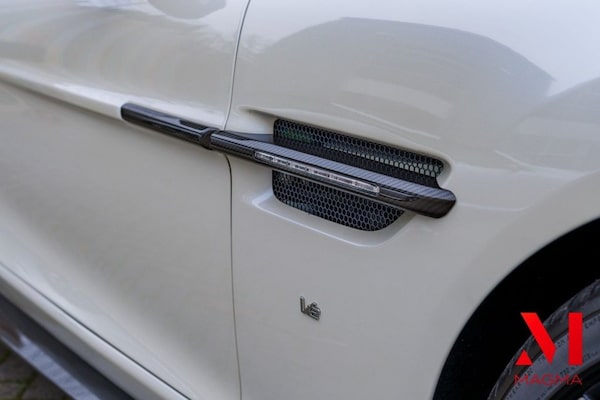 Used Aston Martin Vanquish 2017 for sale - 76309366: Photo 16