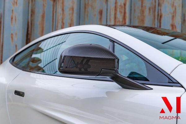 Used Aston Martin Vanquish 2017 for sale - 76309366: Photo 19