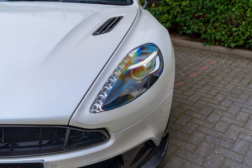 Used Aston Martin Vanquish 2017 for sale - 76309366: Photo 20