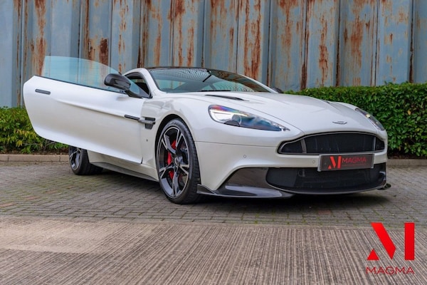 Used Aston Martin Vanquish 2017 for sale - 76309366: Photo 24