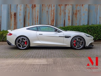 Used Aston Martin Vanquish 2017 for sale - 76309366: Photo 3