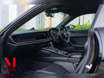 Used Porsche 911 2023 for sale - 76304325: Photo