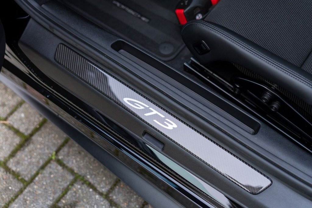 Used Porsche 911 2023 for sale - 76304325: Photo 39