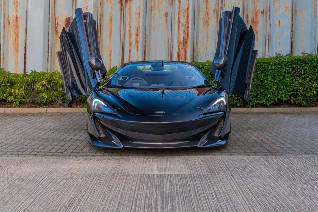 Used McLaren 600LT 2020 for sale - 75923354: Photo 11