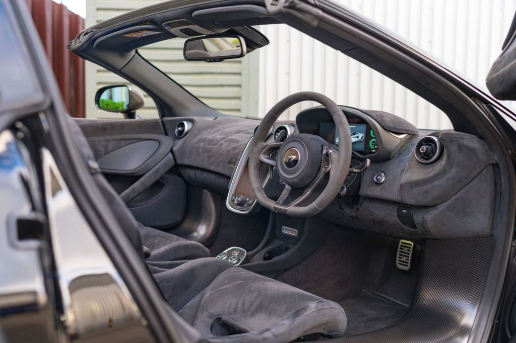 Used McLaren 600LT 2020 for sale - 75923354: Photo 19