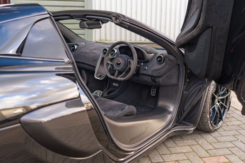 Used McLaren 600LT 2020 for sale - 75923354: Photo 20