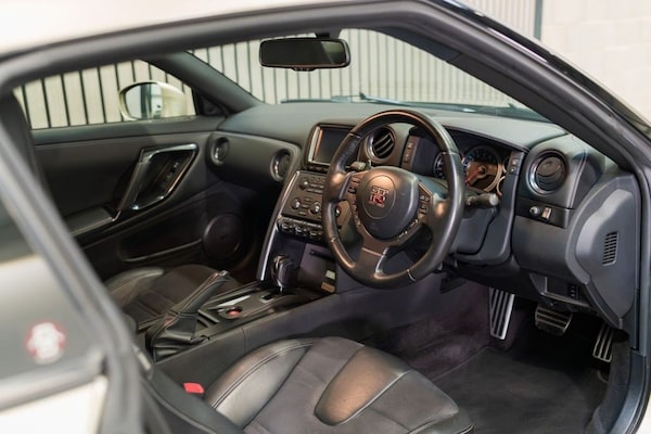 Used Nissan GT-R 2015 for sale - 74143453: Photo 25