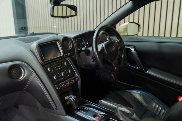 Used Nissan GT-R 2015 for sale - 74143453: Photo 34