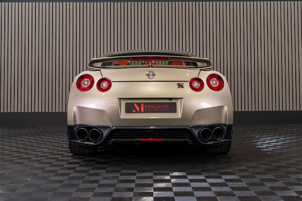 Used Nissan GT-R 2015 for sale - 74143453: Photo 8