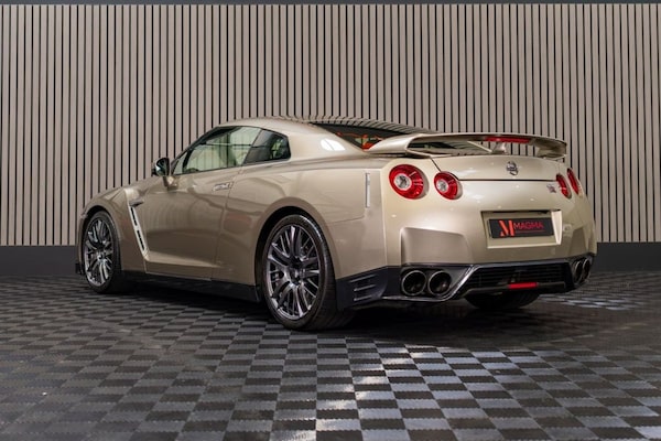 Used Nissan GT-R 2015 for sale - 74143453: Photo 9