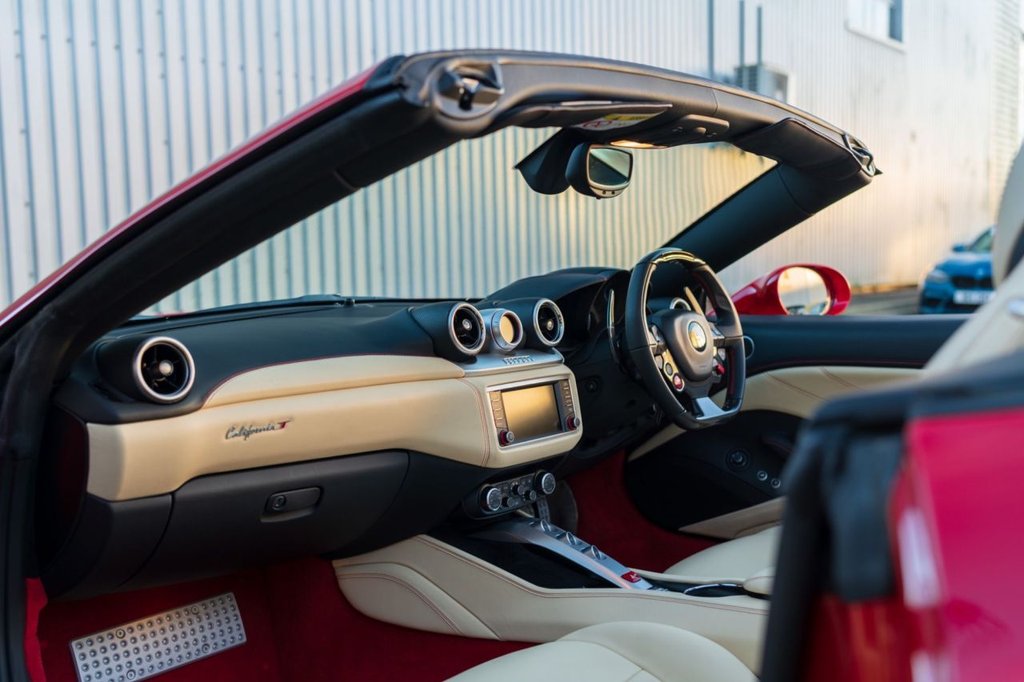 Used Ferrari California 2017 for sale - 76711407: Photo 26