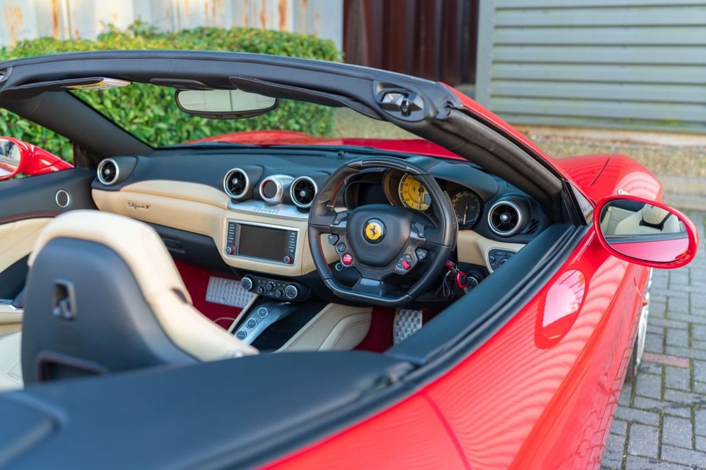 Used Ferrari California 2017 for sale - 76711407: Photo 3
