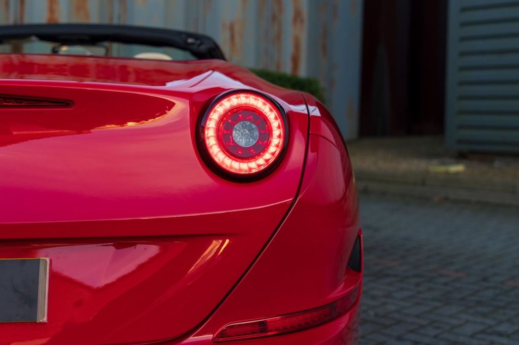 Used Ferrari California 2017 for sale - 76711407: Photo 36