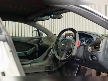 Used Aston Martin Vanquish 2017 for sale - 75473503: Photo