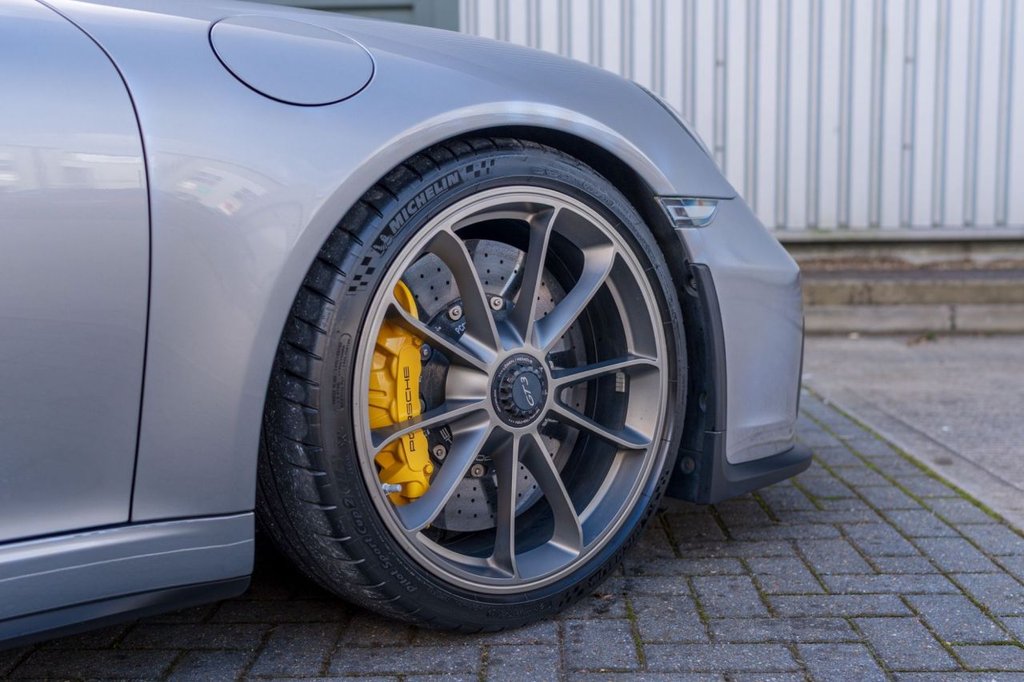 Used Porsche 911 2017 for sale - 76368081: Photo 16