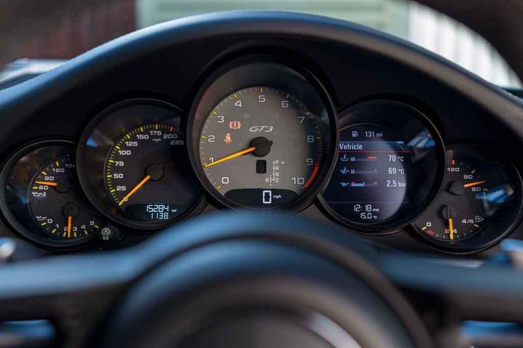 Used Porsche 911 2017 for sale - 76368081: Photo 24