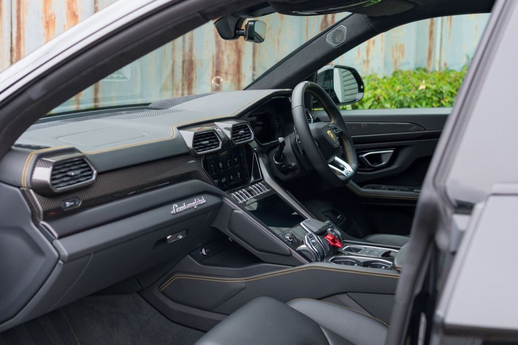 Used Lamborghini Urus 2022 for sale - 76333575: Photo 19