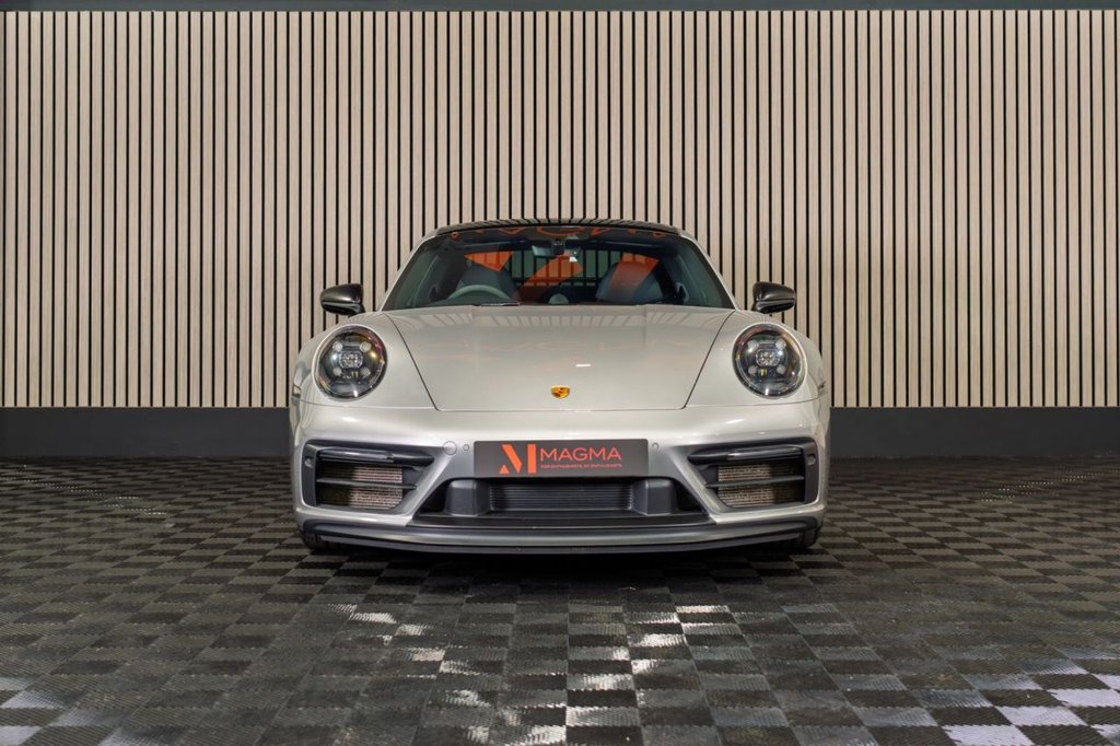 Used Porsche 911 2023 for sale - 76665568: Photo 11