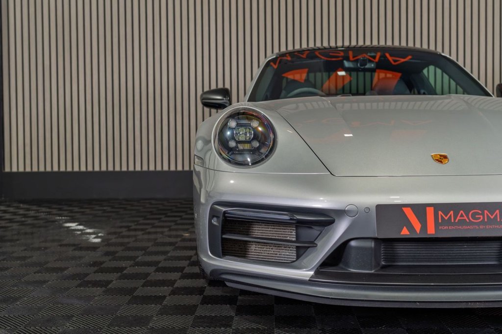 Used Porsche 911 2023 for sale - 76665568: Photo 13