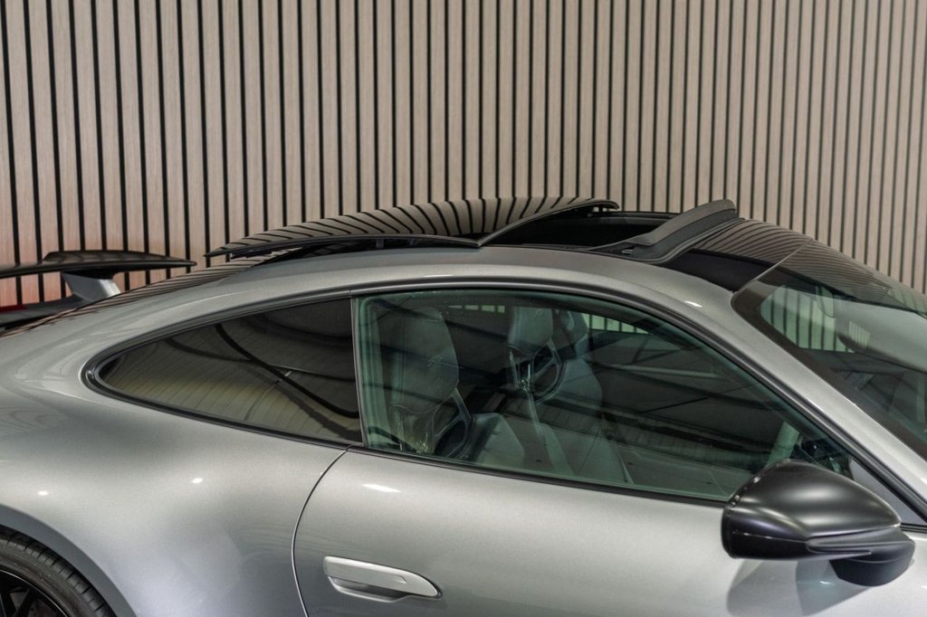 Used Porsche 911 2023 for sale - 76665568: Photo 15