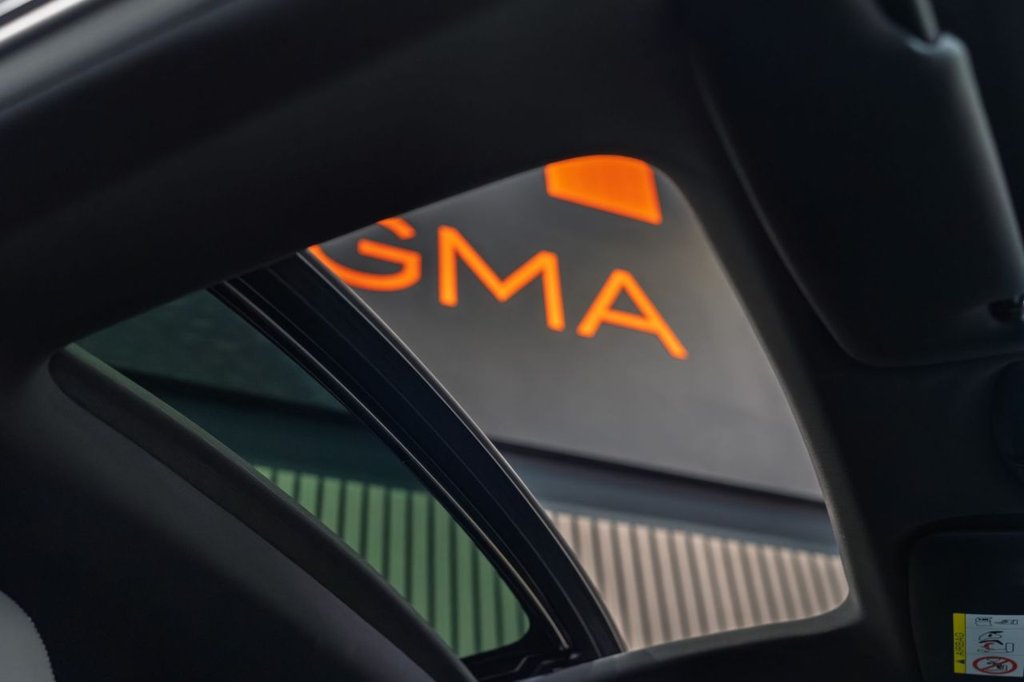 Used Porsche 911 2023 for sale - 76665568: Photo 16