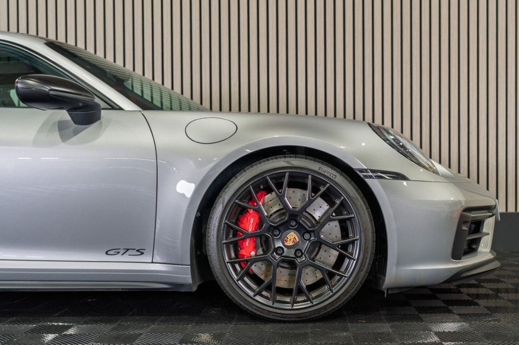 Used Porsche 911 2023 for sale - 76665568: Photo 18