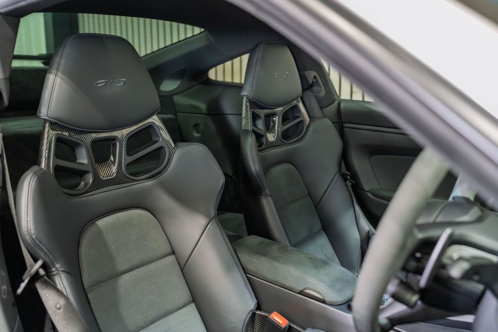 Used Porsche 911 2023 for sale - 76665568: Photo 23