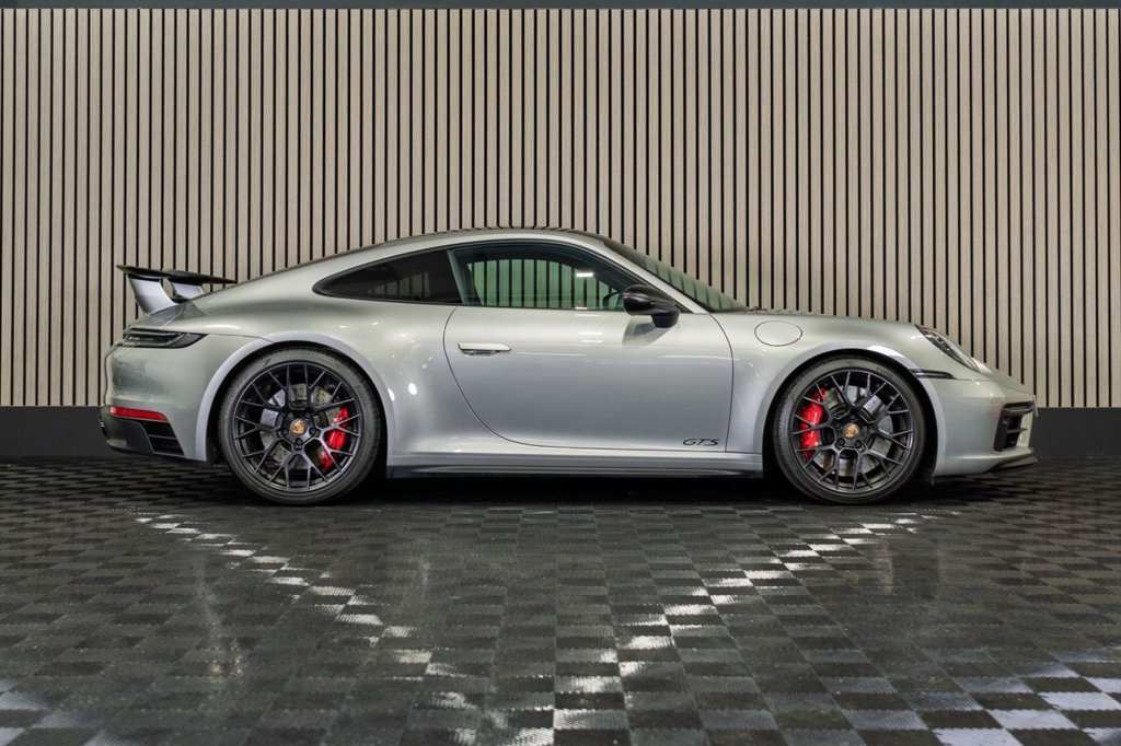 Used Porsche 911 2023 for sale - 76665568: Photo 4