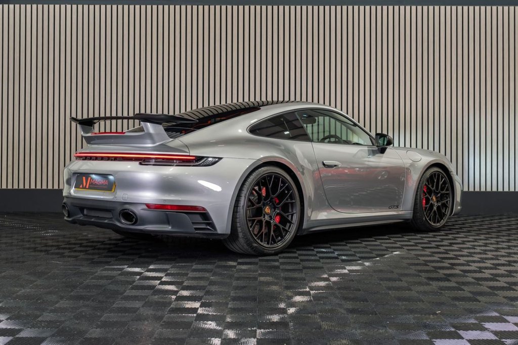 Used Porsche 911 2023 for sale - 76665568: Photo 5