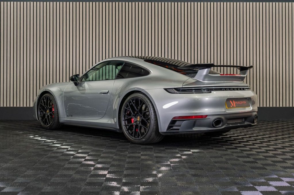 Used Porsche 911 2023 for sale - 76665568: Photo 8