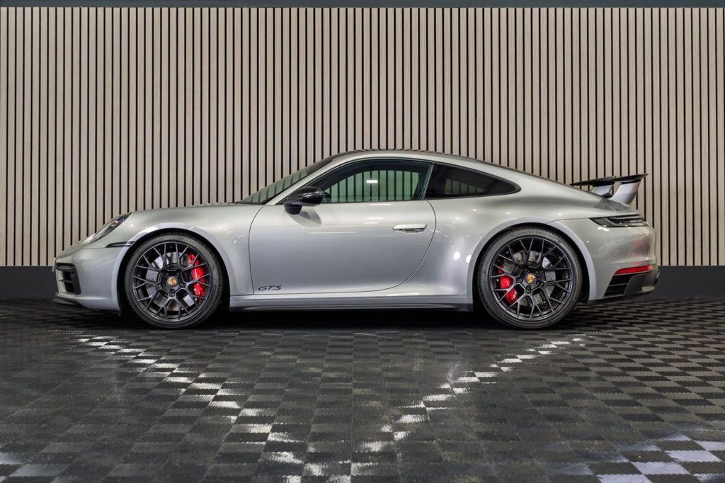 Used Porsche 911 2023 for sale - 76665568: Photo 9