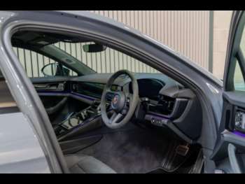 Used Porsche Panamera 2025 for sale - 74516923: Photo