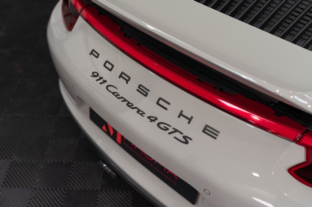 Used Porsche 911 2019 for sale - 76950161: Photo 37