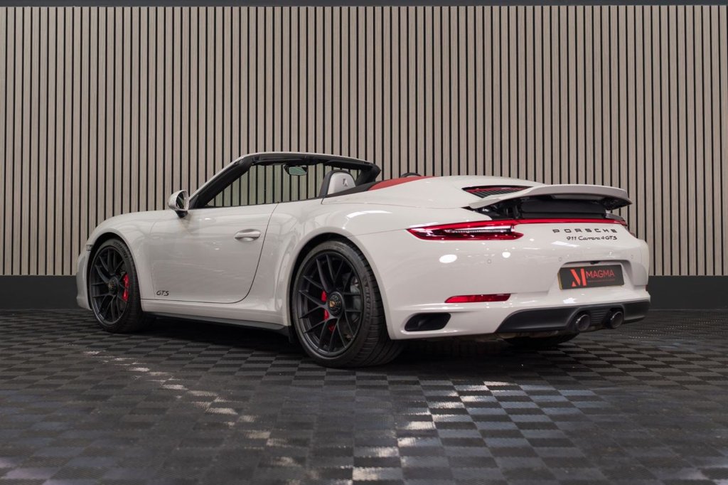 Used Porsche 911 2019 for sale - 76950161: Photo 8