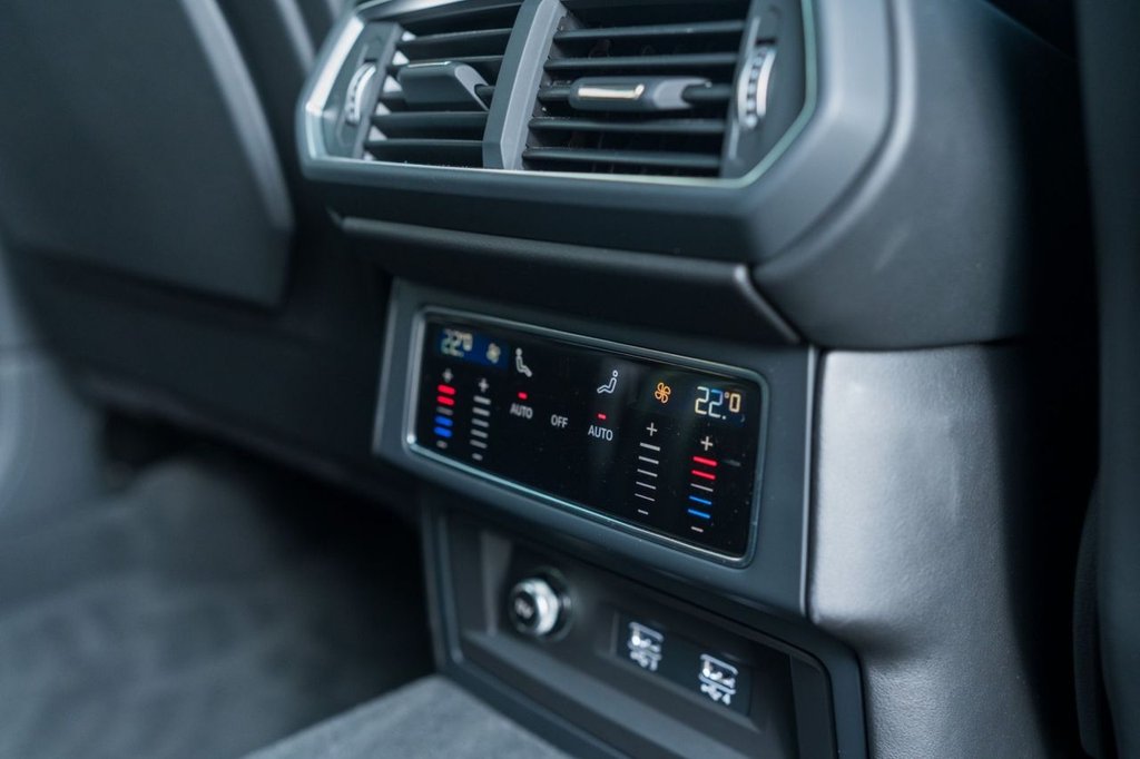 Used Lamborghini Urus 2021 for sale - 76535631: Photo 15