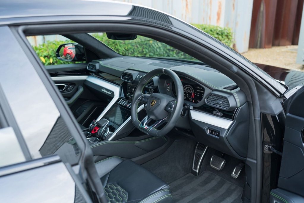 Used Lamborghini Urus 2021 for sale - 76535631: Photo 27