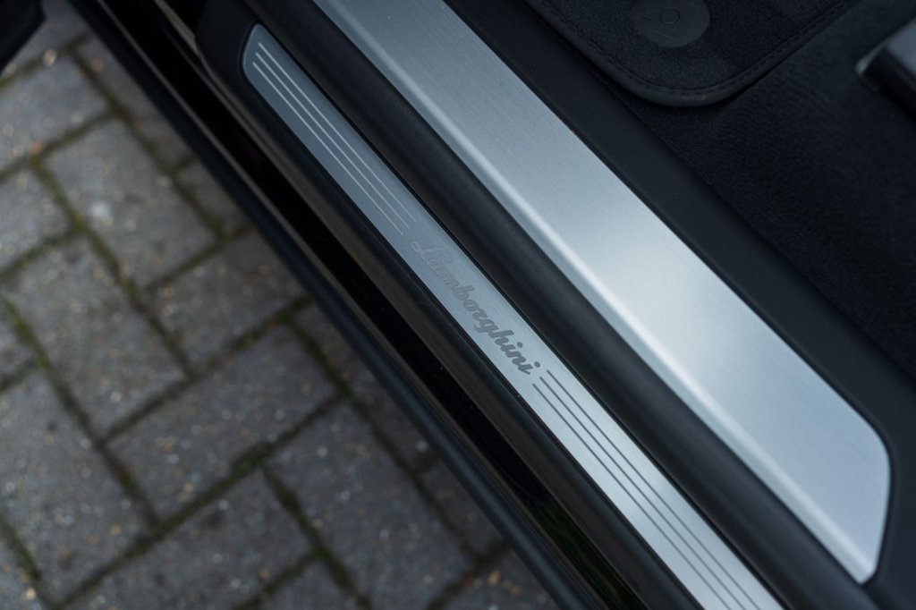 Used Lamborghini Urus 2021 for sale - 76535631: Photo 30